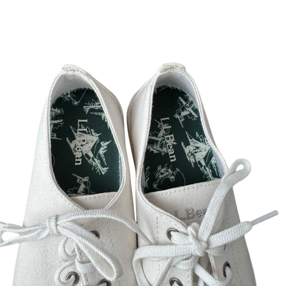 L.L. Bean White Canvas Sneakers Size 7.5 - Picture 9 of 11